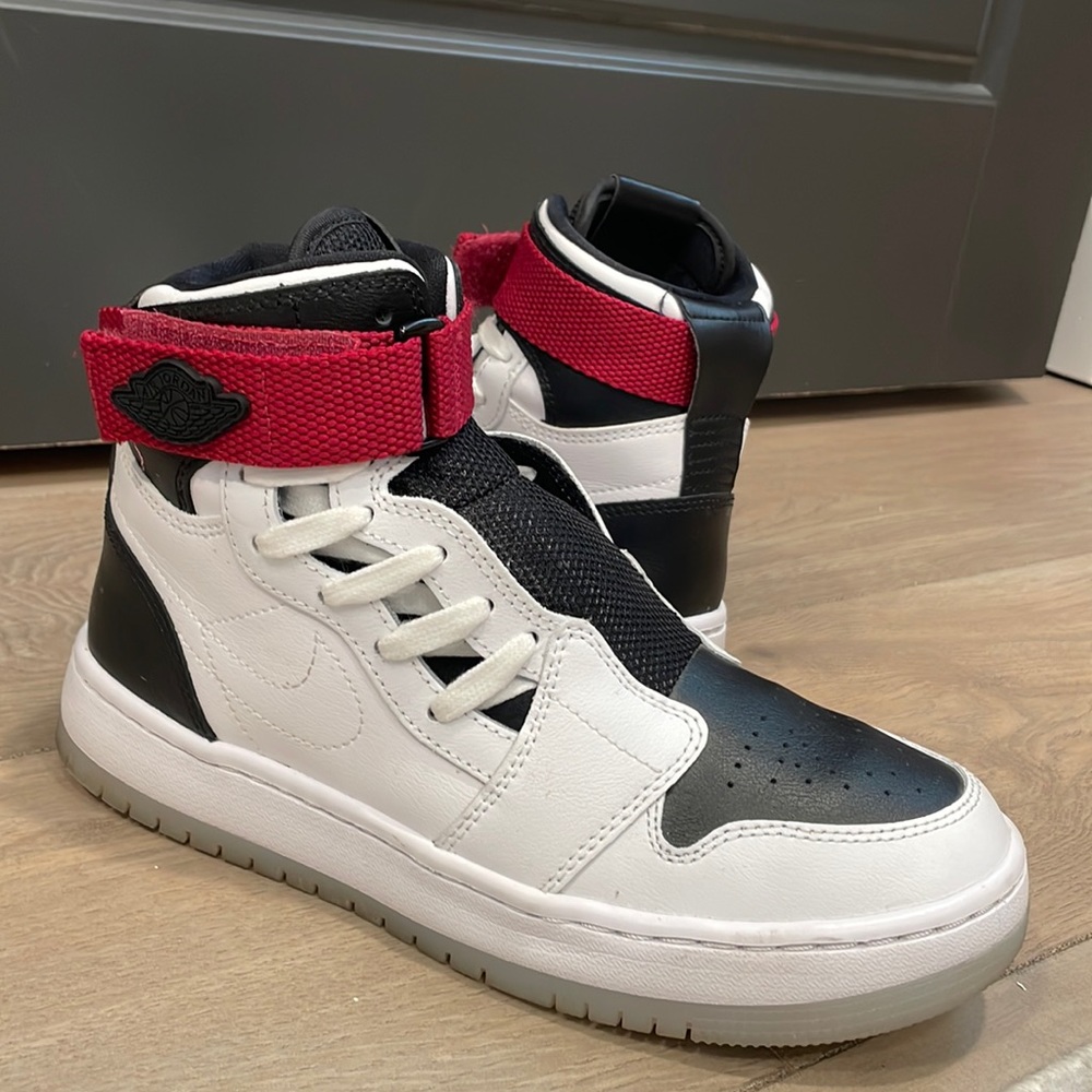 Nike Air Jordan 1 Nova XX size 7